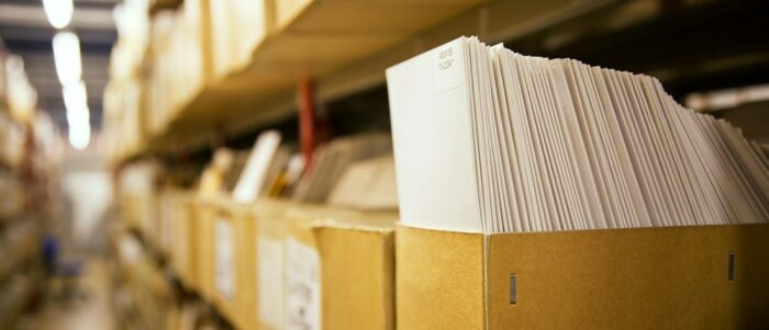 Z czym wiąże się archiwizacja dokumentów w firmie?